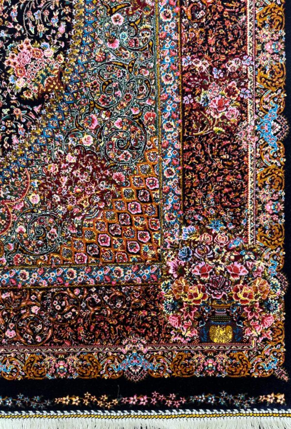 فرش ربات بافت گلریز معصومی کد 2002910 - Image 3