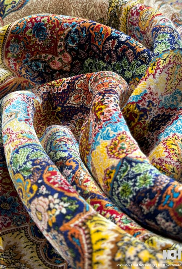 فرش تمام ابریشم ربات بافت قالیچه تارزن ارمي کد 2000762 - Image 3