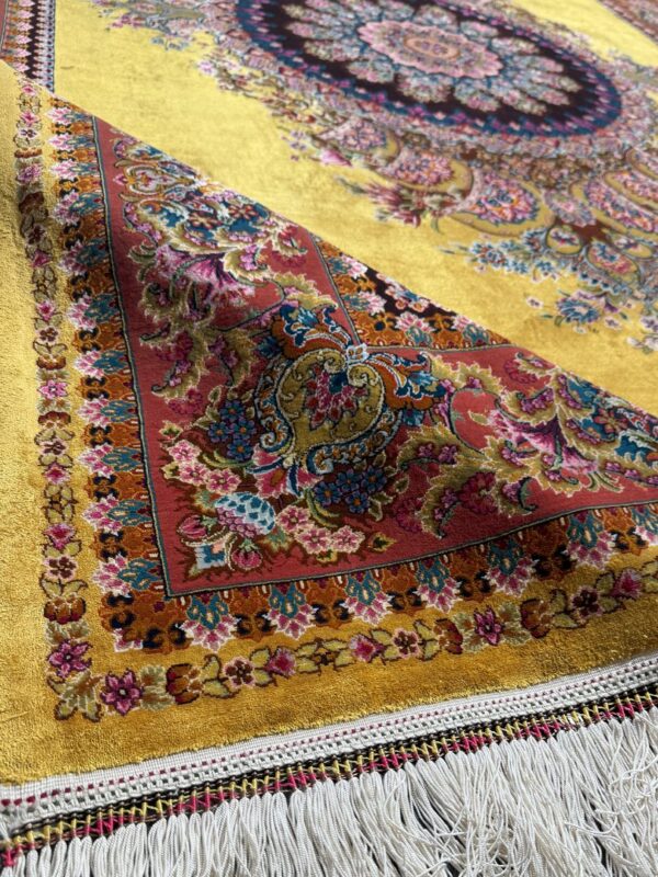 فرش دست بافت مستطیل کف ساده 60 رج 85 درصد ابریشم - Image 2