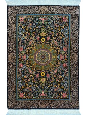 فرش ربات بافت طرح گل فرنگ 70رج ابريشم و بنبوسيلک کد 2000543