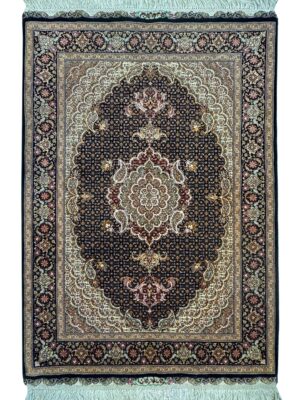 فرش دست بافت تبریز ریز ماهی عبدالهی 50 رج -چله نخ کد 2001805