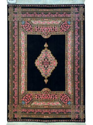 فرش ربات بافت مستطیل لچک ترنجی 70 رج ابریشم و بنبوسیلک کد 2002180