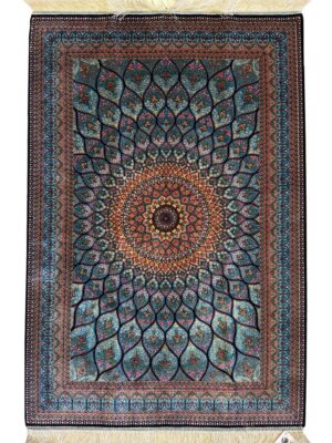 فرش ربات بافت مستطیل  گنبد شهسوارپور 70 رج ابریشم و بنبوسیلک کد 2002469