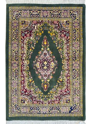 فرش دست بافت قشقایی پشم کف ساده کرمان 40 رج کد 2003573