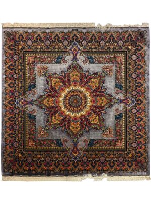 دست بافت مربع صادق نژاد کف ساده 60 رج کرک ابریشم با حاشیه ابریشم کد 2003834