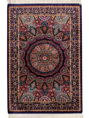 فرش ربات بافت مستطیل گنبدی اسلیمی 70 رج ابریشم و بنبوسیلک کد 2003913