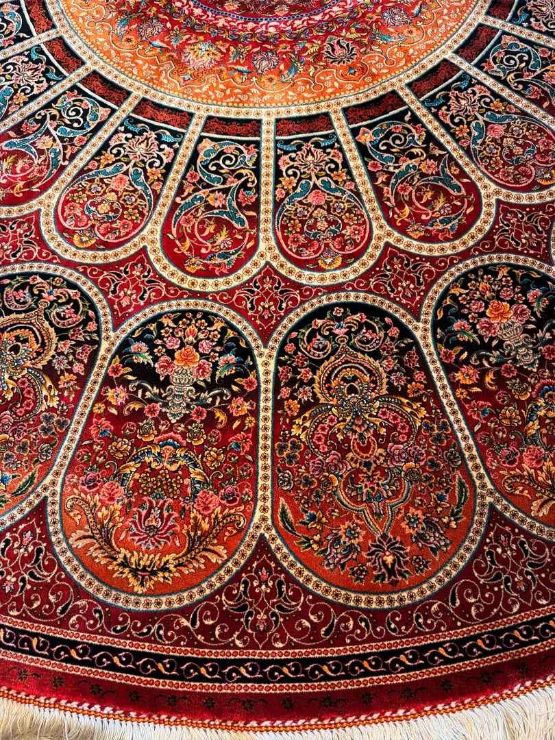 فرش ربات بافت 4 متری قم 200*200 دایره قابی 70 رج 7 Kg - Image 3