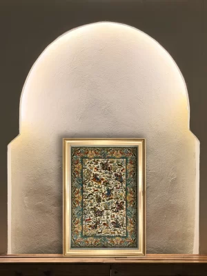 فرش ربات بافت ابریشم و بنبوسیلک قم 2.5 متری شکارگاه 70 رج کرم / بژ 80*120 مستطیل کیلو1