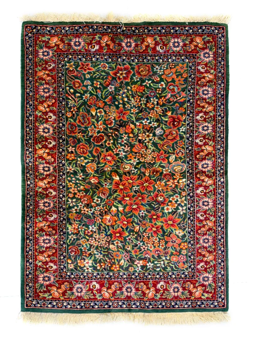 فرش دست بافت 1.5 متری عشایری/قشقایی 140*104 مستطیل هزارگل 40 رج پشم سبز 2 کیلو سنتی