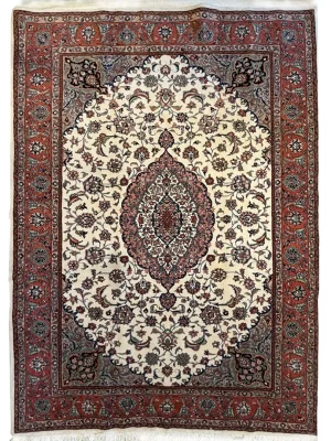فرش دست بافت 6 متری کاشمر 200*300 مستطیل لچک ترنجی شاه عباسی 30 رج پشم کرم 35 کیلو کلاسیک