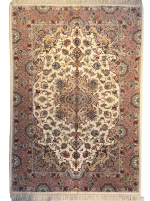 فرش دست بافت 6 متری مشهد 200*300 مستطیل خطیبی 40 رج کرک و ابریشم کرم / بژ 15 کیلو کلاسیک