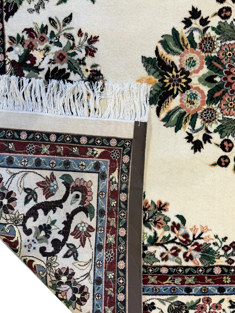 فرش دست بافت 6 متری سبزوار 200*300 مستطیل کف ساده 35 رج پشم و ابریشم کرم / بژ 25 کیلو - Image 4