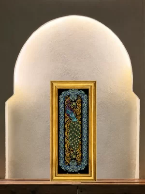 تابلو فرش 1 متری قم 122*43 مستطیل طاووس 85 رج تمام ابریشم الوان کیلو1 کلاسیک