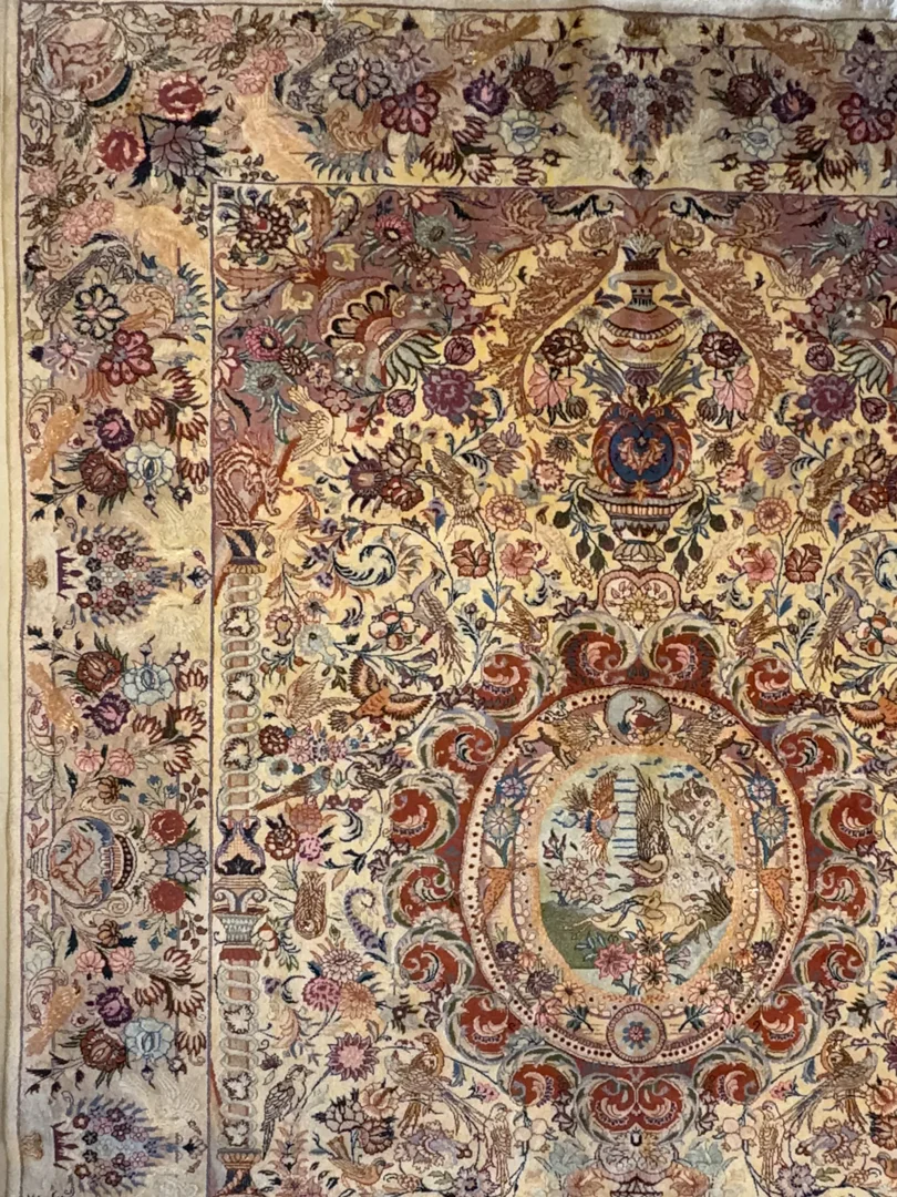 فرش دست بافت 9 متری کاشمر 250*350 مستطیل لچک ترنجی 35 رج پشم کرم 30 کیلو کلاسیک - Image 2