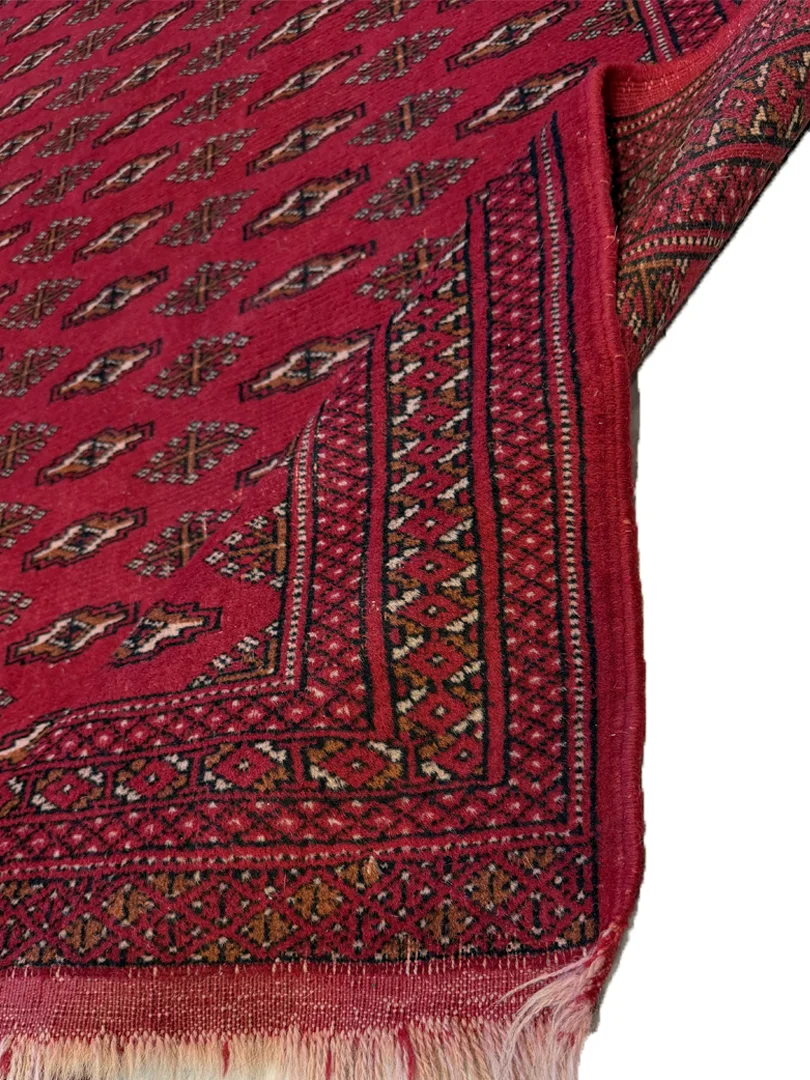 فرش دست بافت 2.5 متری ترکمن 110*150 مستطیل انسی 20 رج پشم قرمز / لاکی 12 کیلو مدرن - Image 3