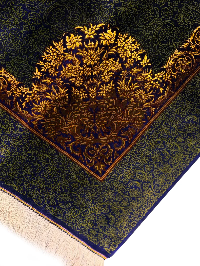 فرش دست بافت 1.5 متری قم 100*150 مستطیل کف ساده صادق زاده 80 رج تمام ابریشم الوان 2 کیلو کلاسیک - تصویر 4